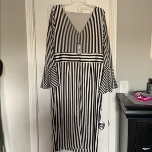 NY and Co Eva Mendes Black/White striped dress